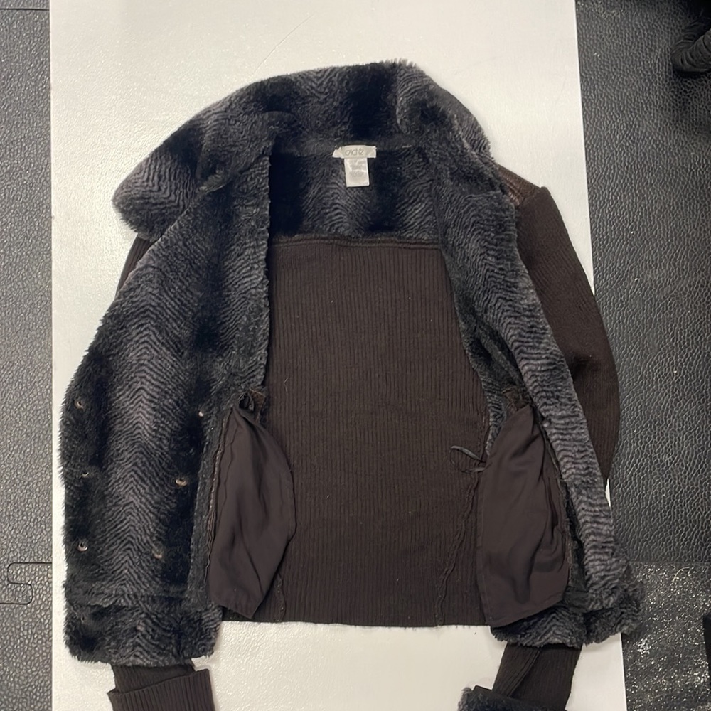 Cache - Coat - Picture 2 of 2